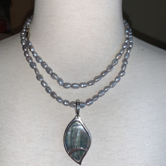 925 silver and Fresh water pearl and mother of pearl strand and pendant - Picture 2 of 10